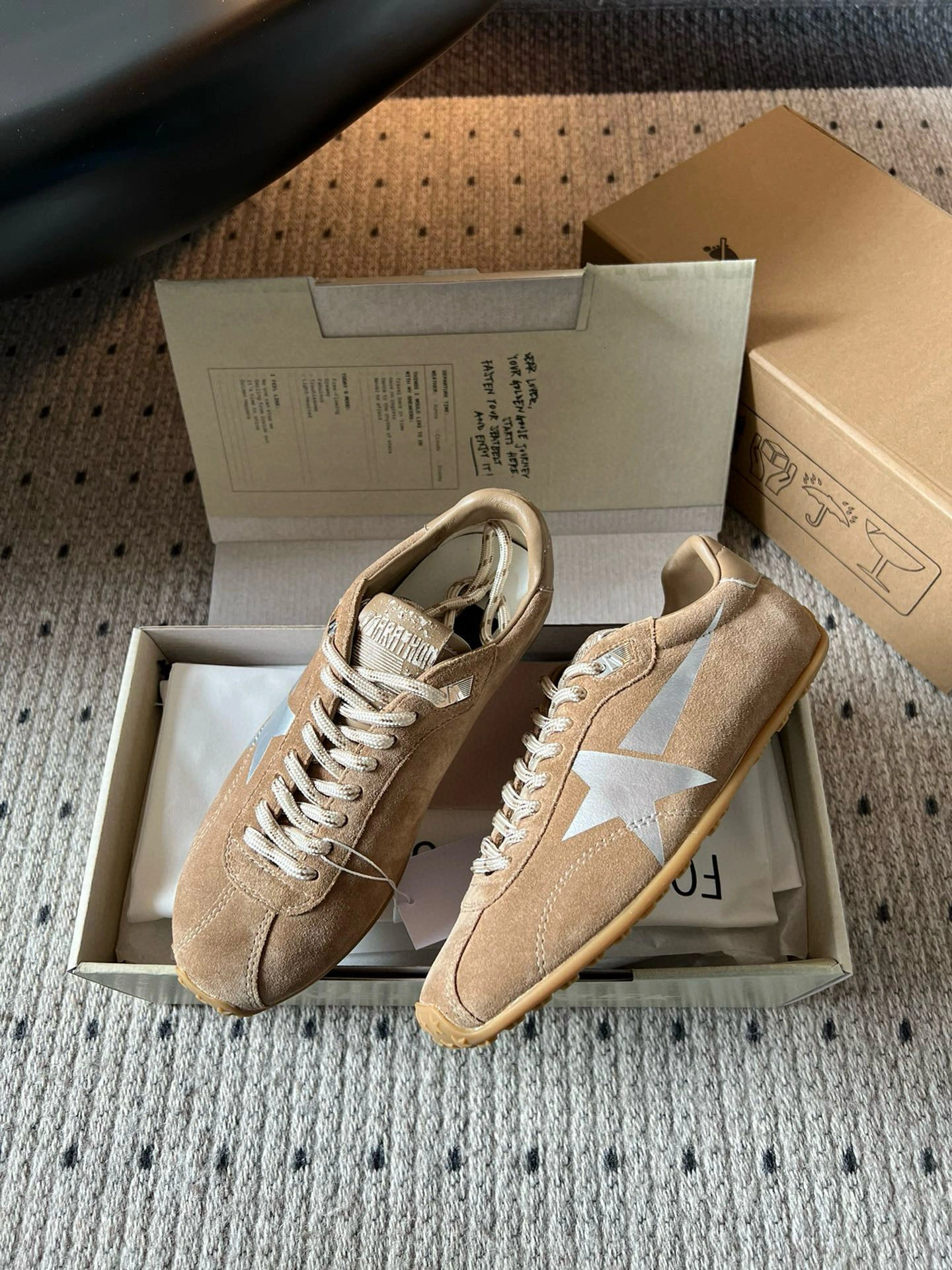 OOBB-- 6642 GMF00892.F007406.15331  GWF00892.F007406.15331 nylon cowhide item:E-X018I2301
